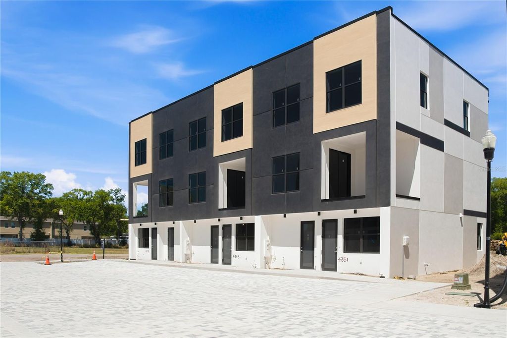 Photo of 4353 Fontanarosa Village Court, Tampa, FL 33614 (MLS # TB8489079)