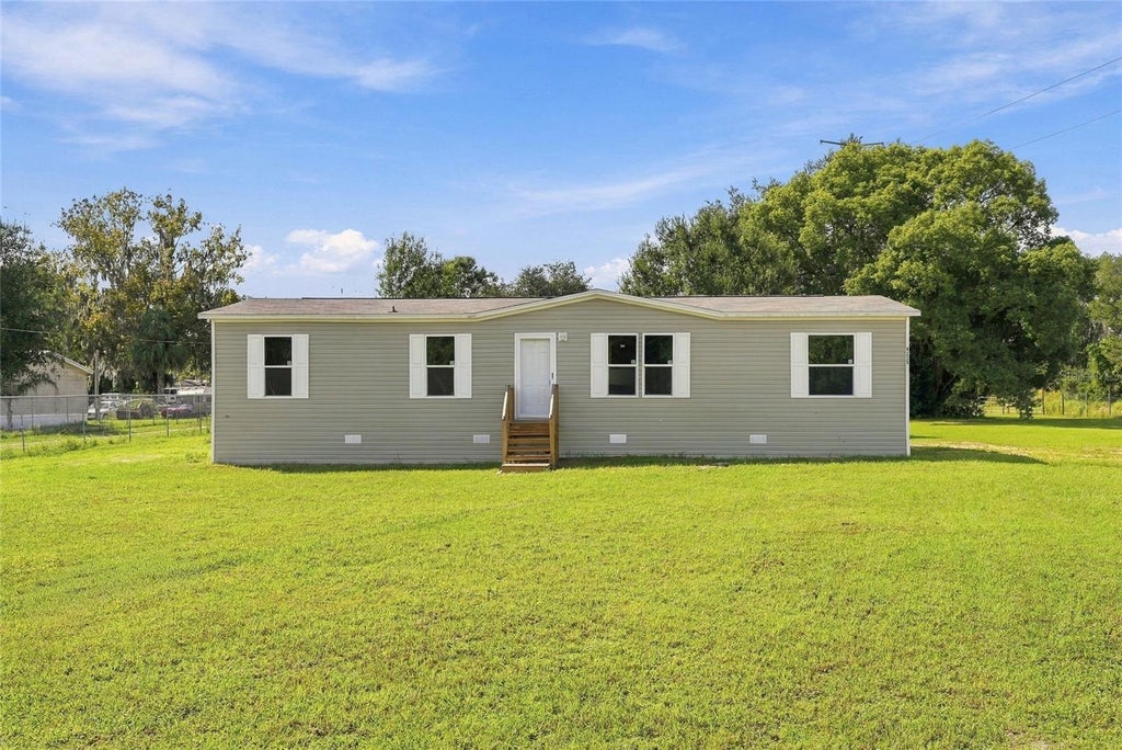Photo of 4235 Linda Dr, Wesley Chapel, FL 33543 (MLS # TB8554945)