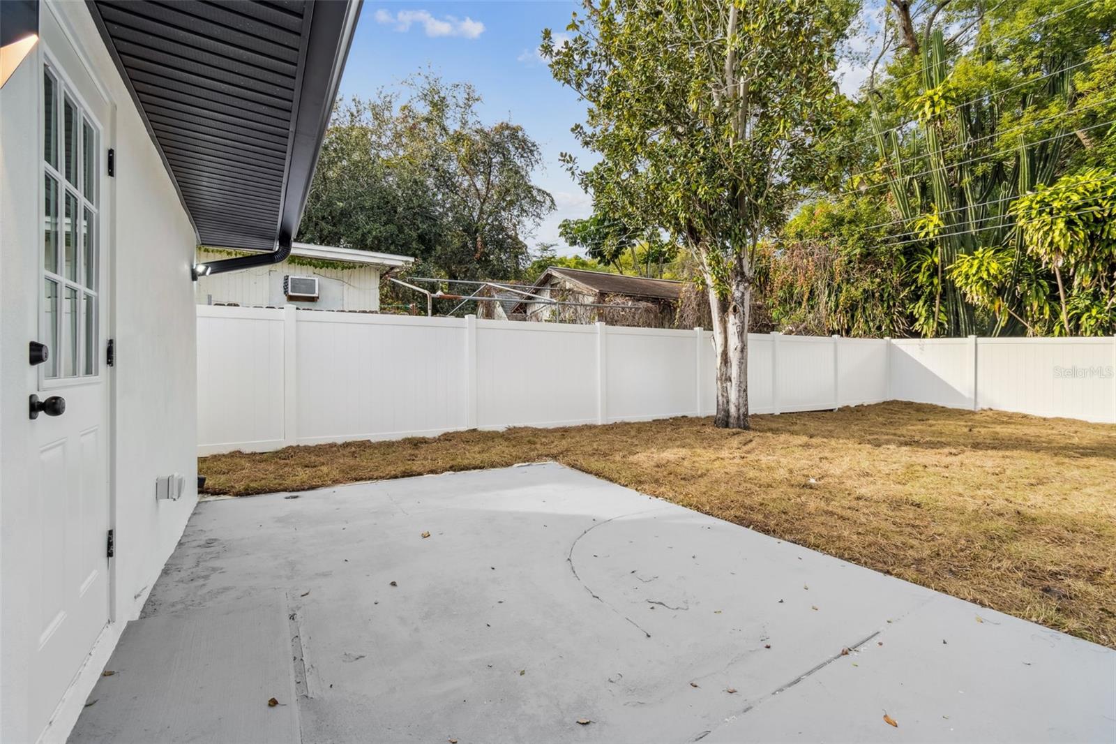 TEMPLE TERRACE - Residential