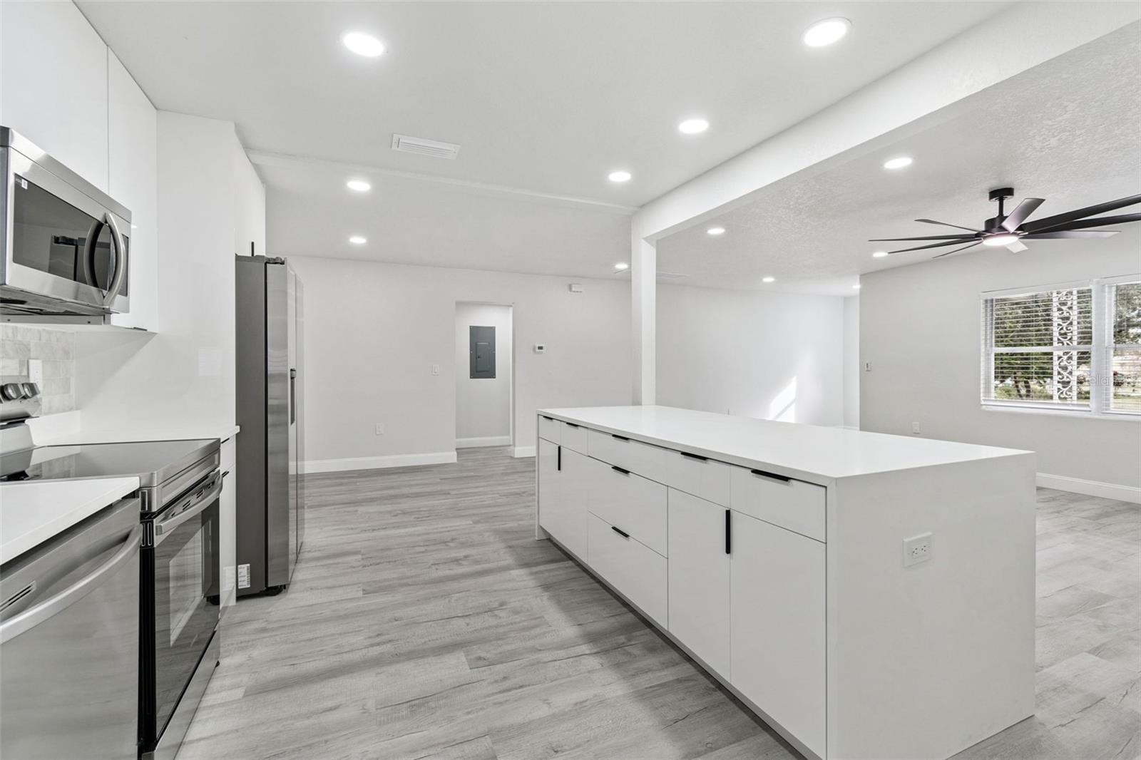 TEMPLE TERRACE - Residential