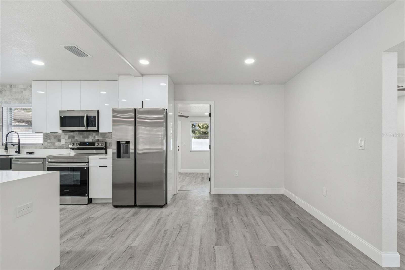 TEMPLE TERRACE - Residential