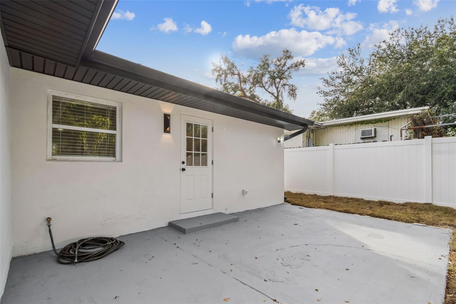 TEMPLE TERRACE - Residential