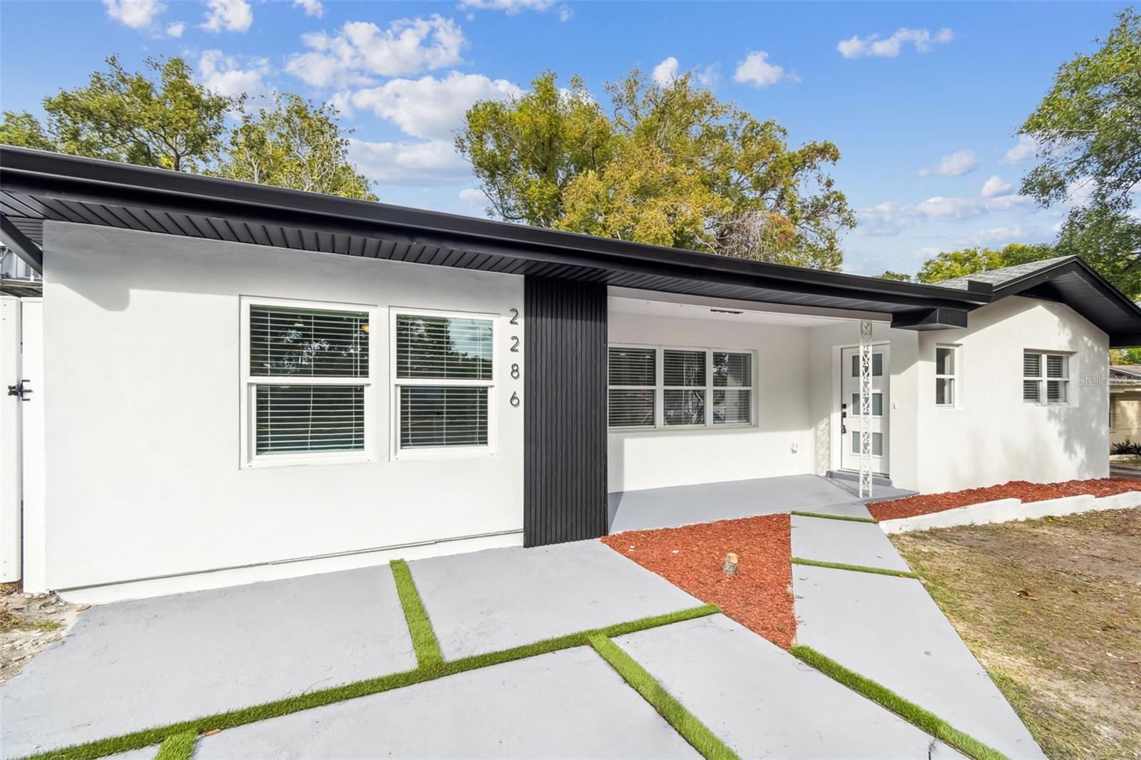 TEMPLE TERRACE - Residential