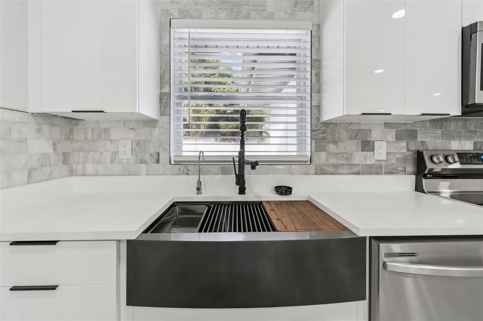 TEMPLE TERRACE - Residential