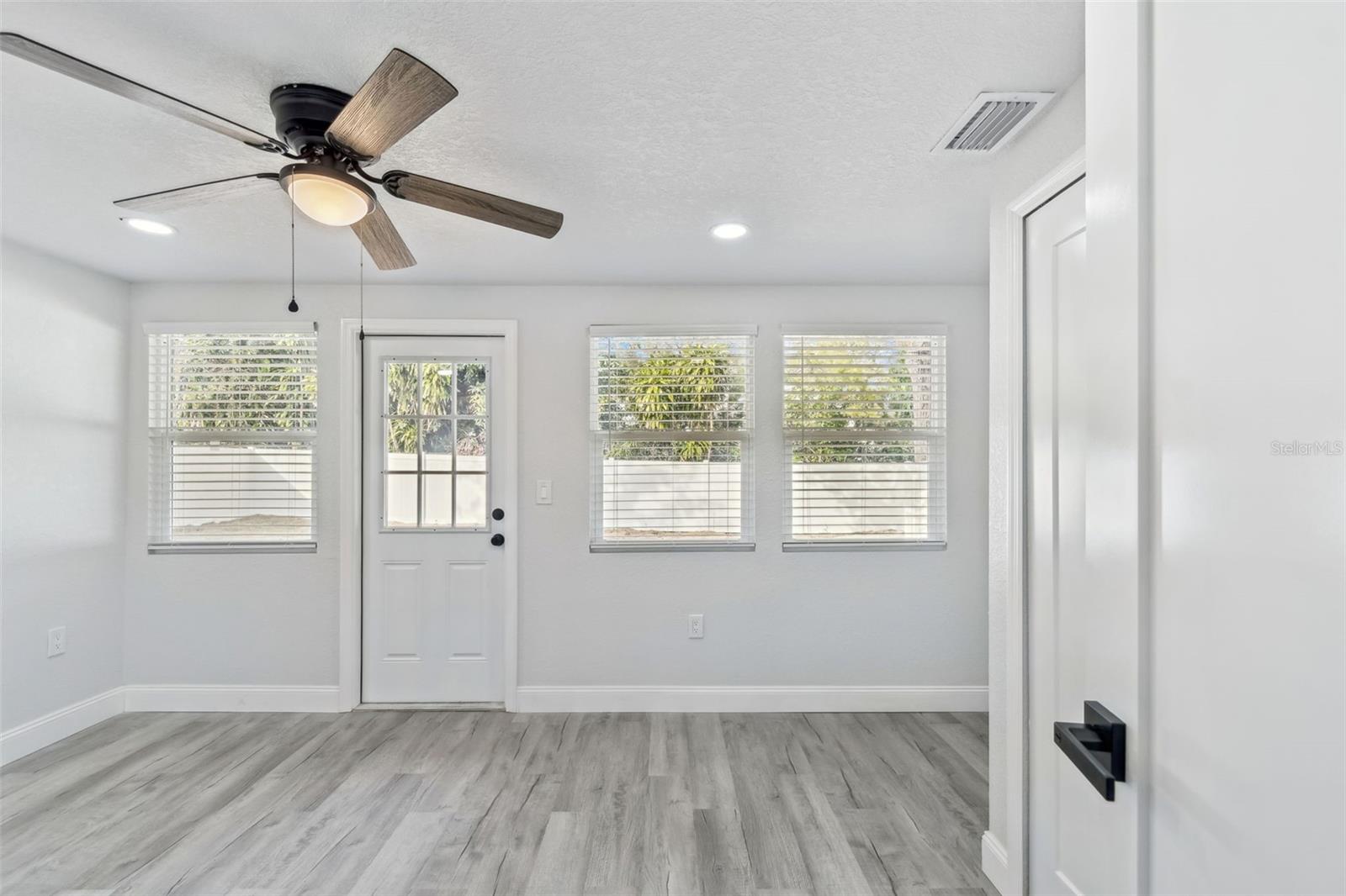 TEMPLE TERRACE - Residential