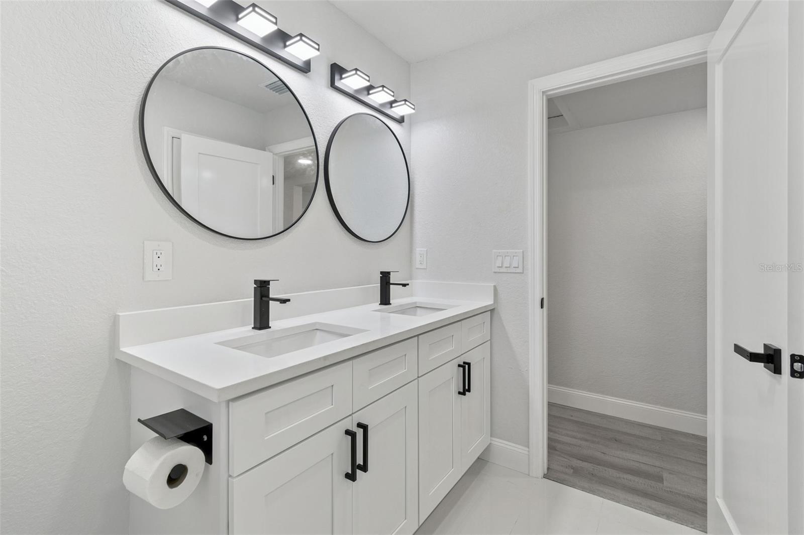 TEMPLE TERRACE - Residential