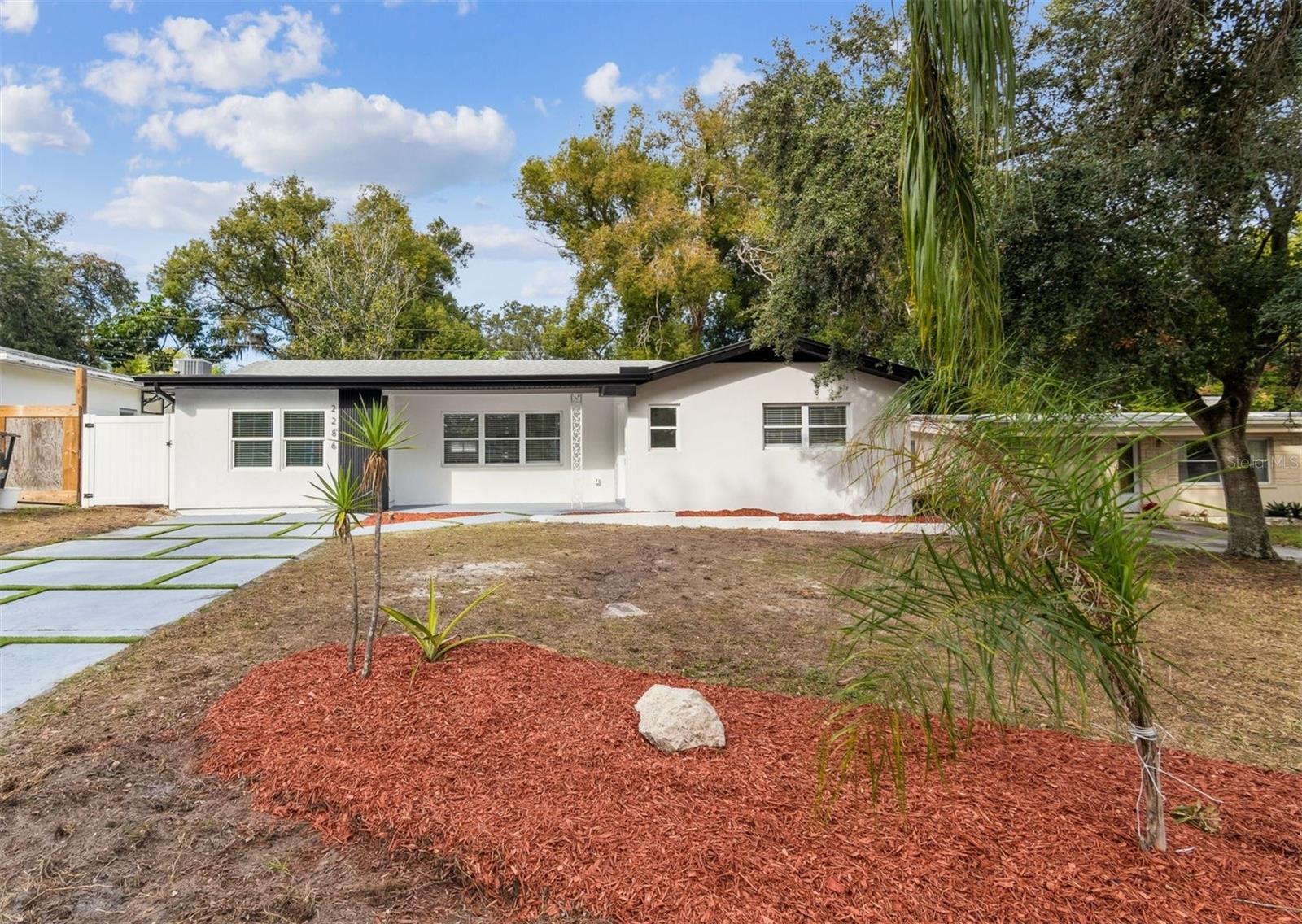 TEMPLE TERRACE - Residential