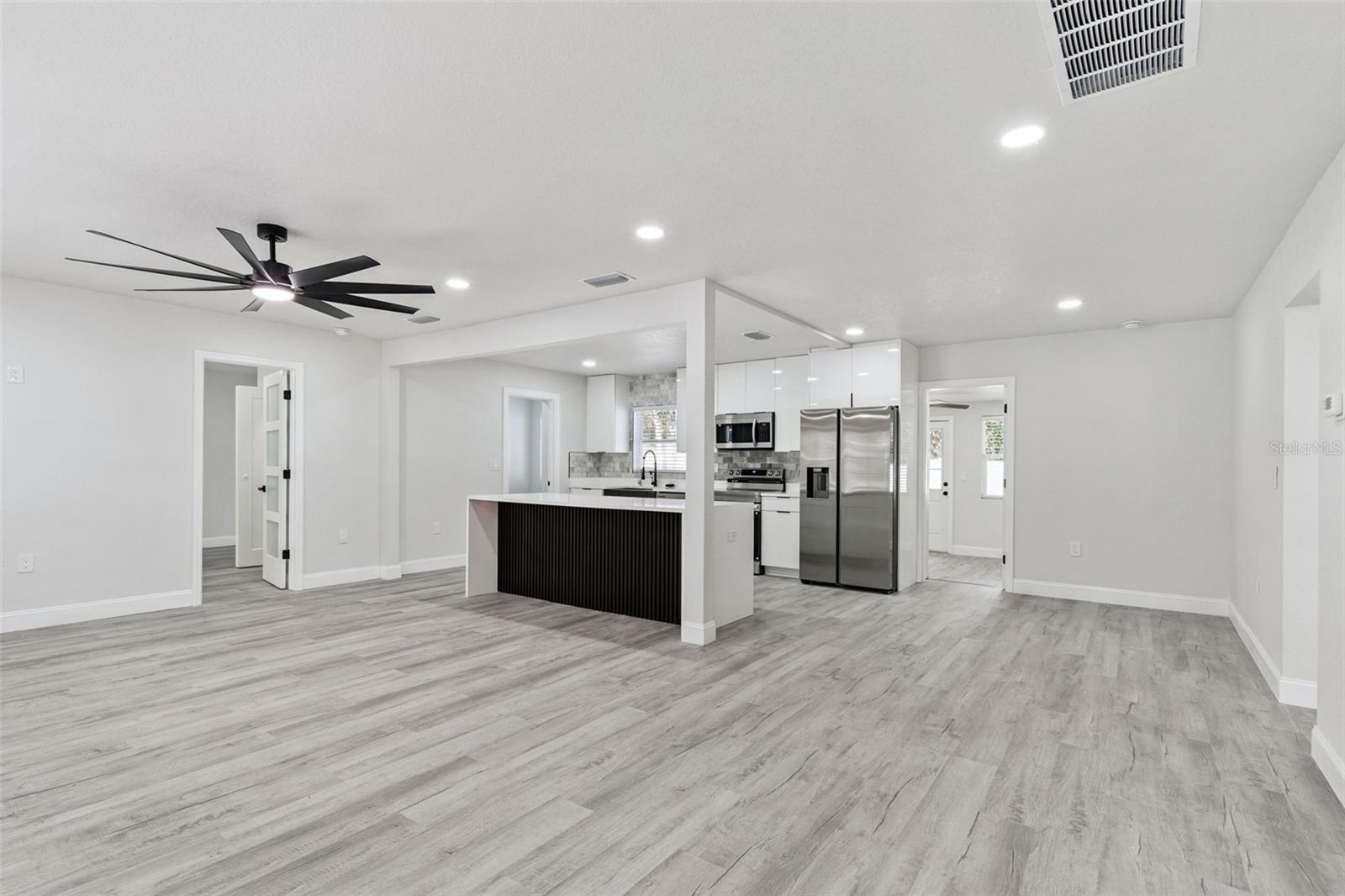 TEMPLE TERRACE - Residential