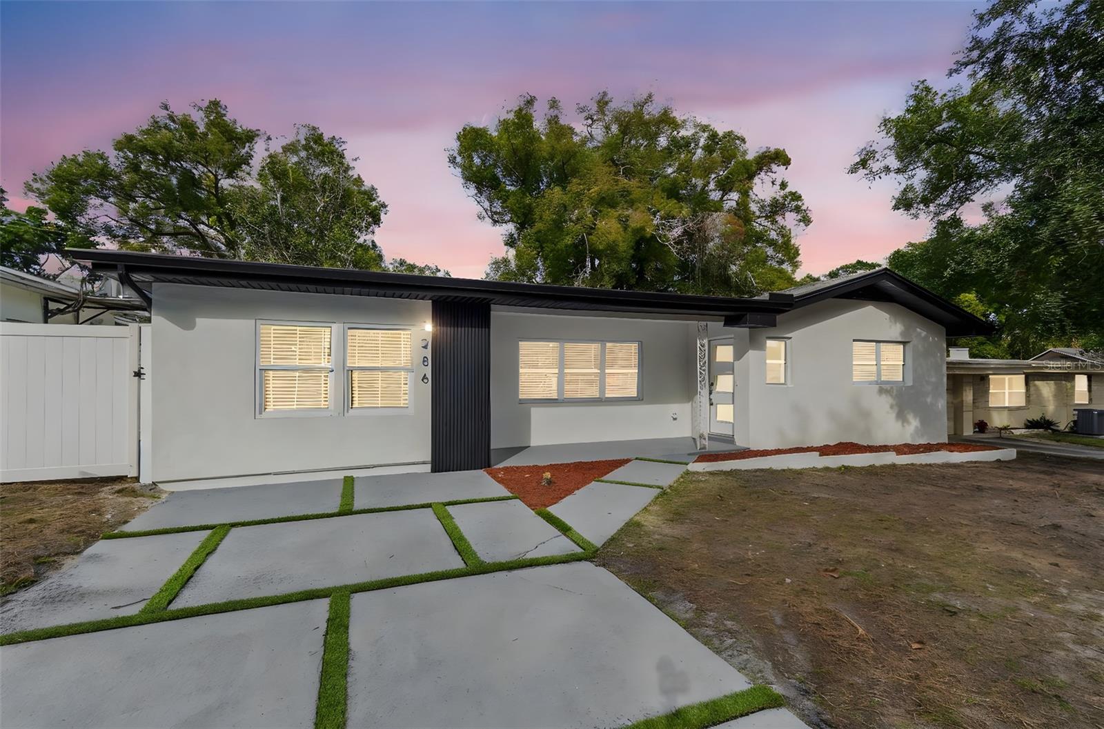 TEMPLE TERRACE - Residential