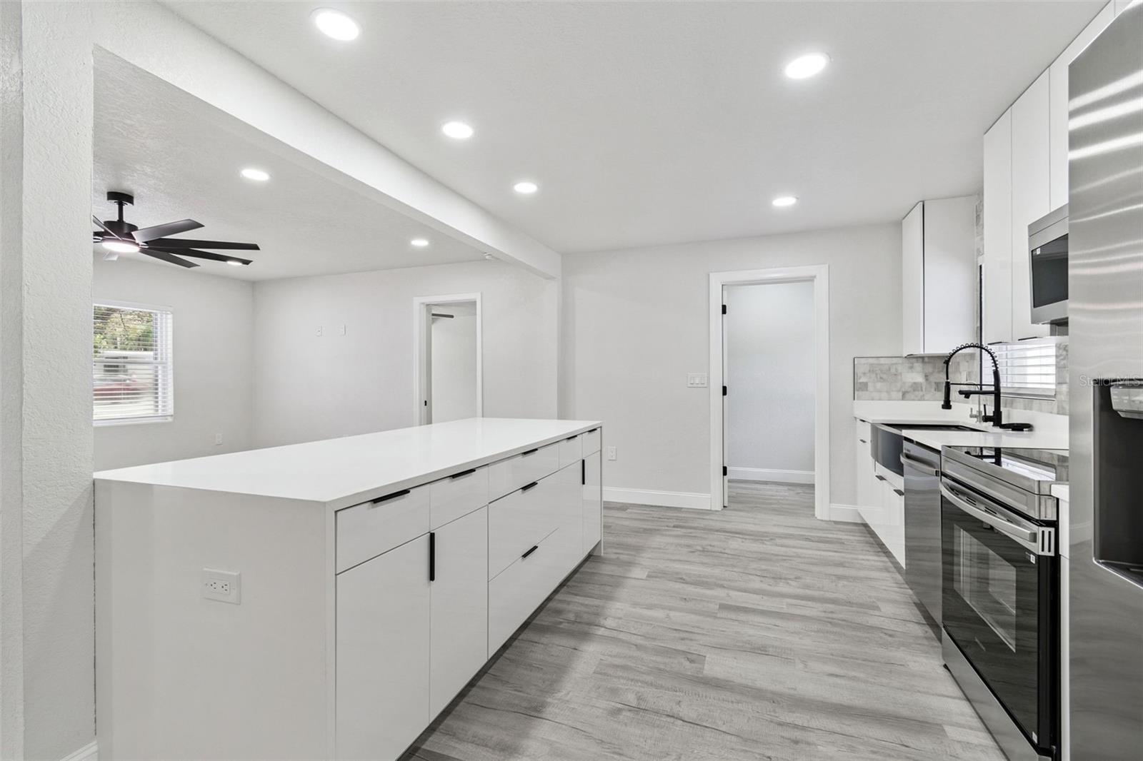 TEMPLE TERRACE - Residential