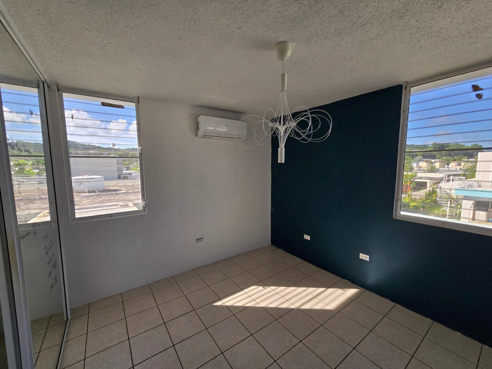 RIVER VALLEY - Residential