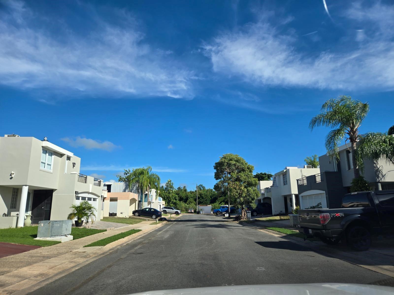 RIVER VALLEY - Residential