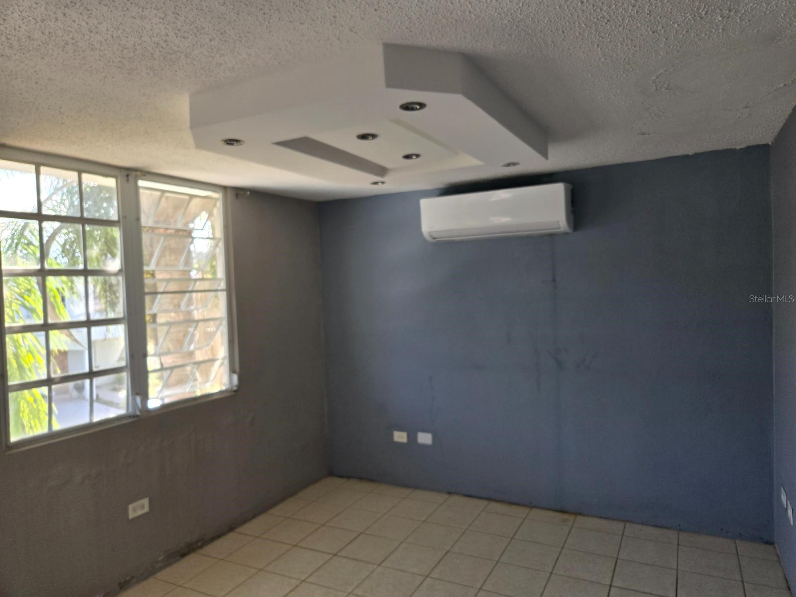 RIVER VALLEY - Residential