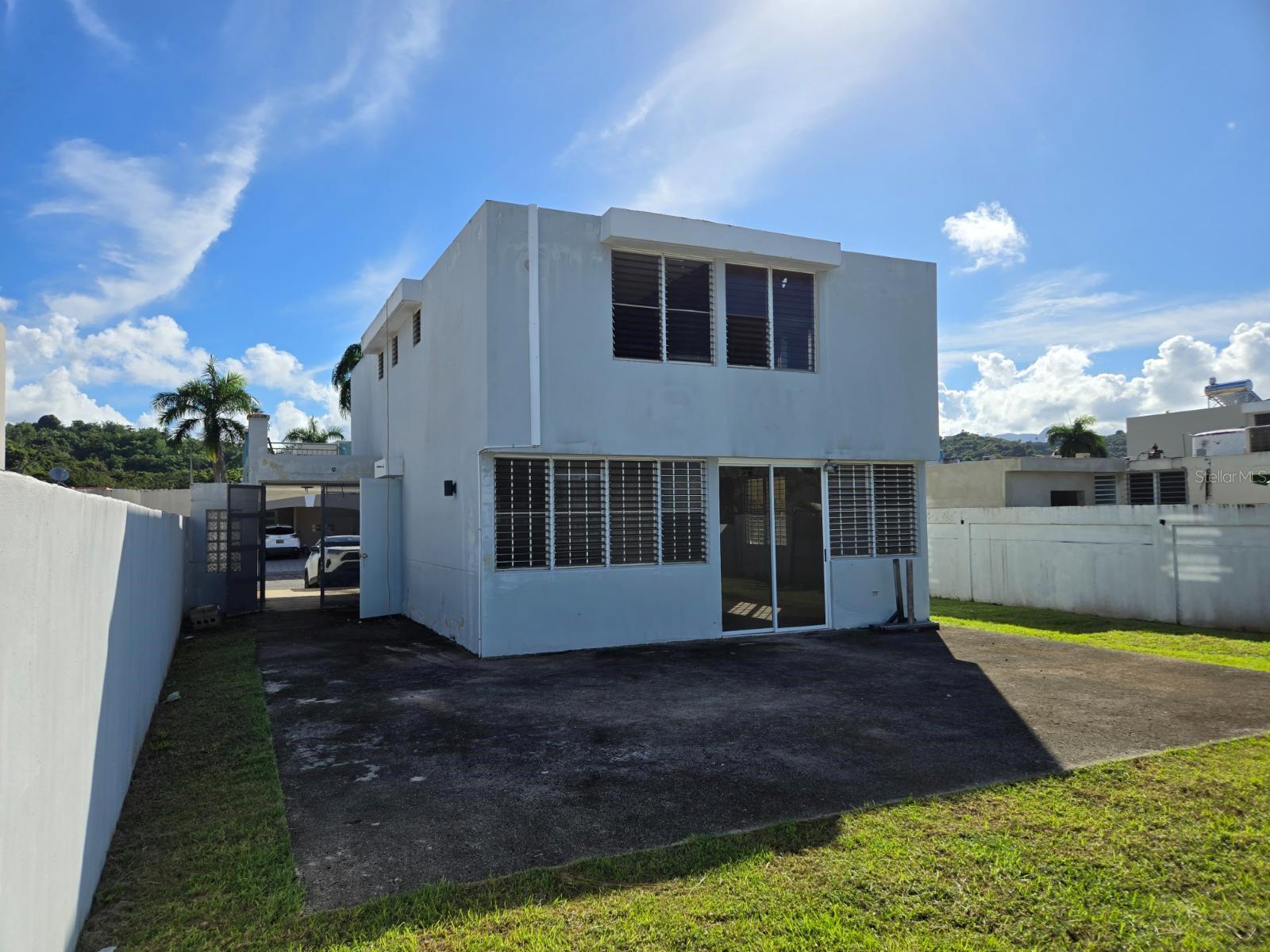 RIVER VALLEY - Residential