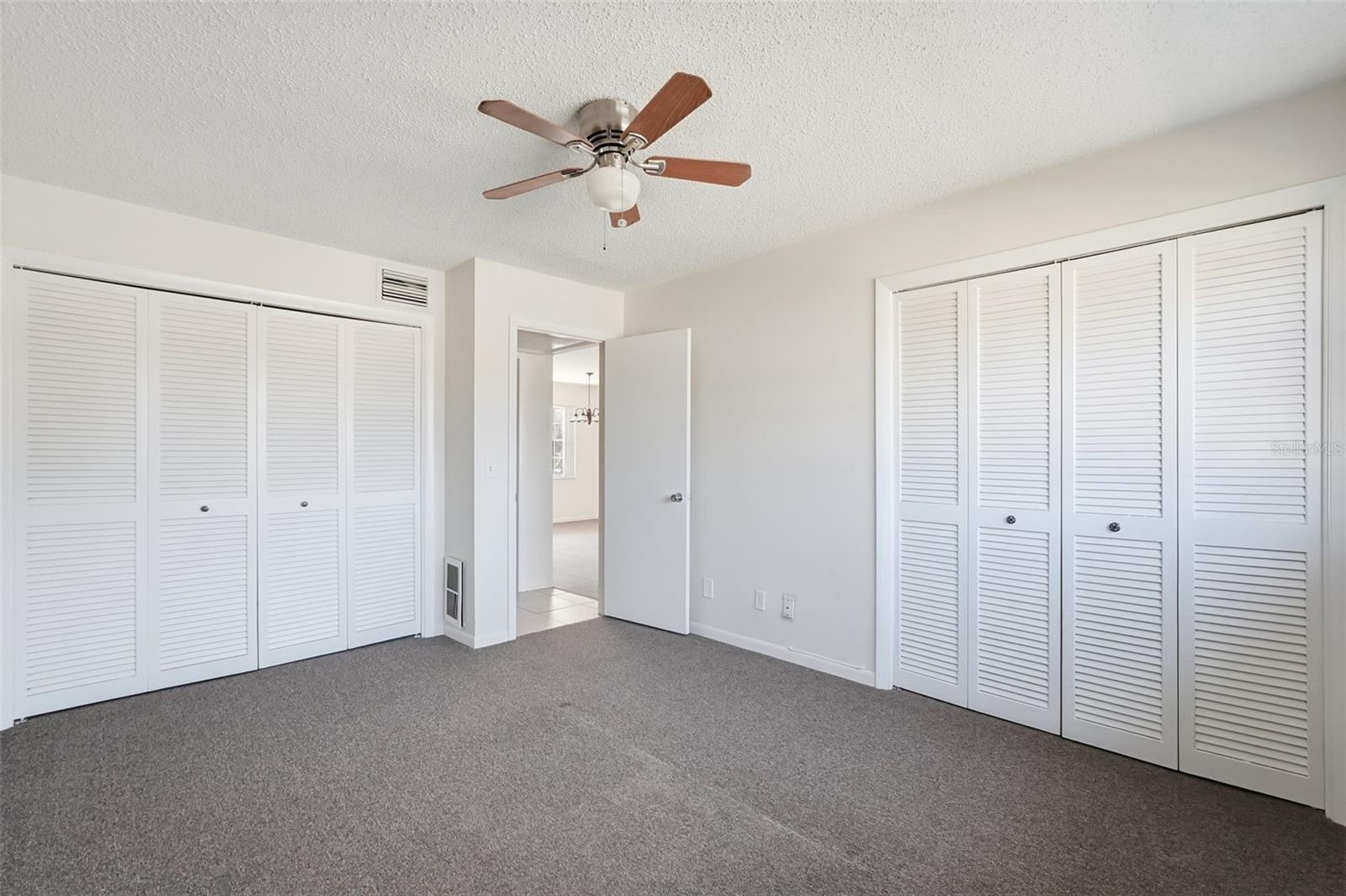 PENNWOOD MANOR - Residential