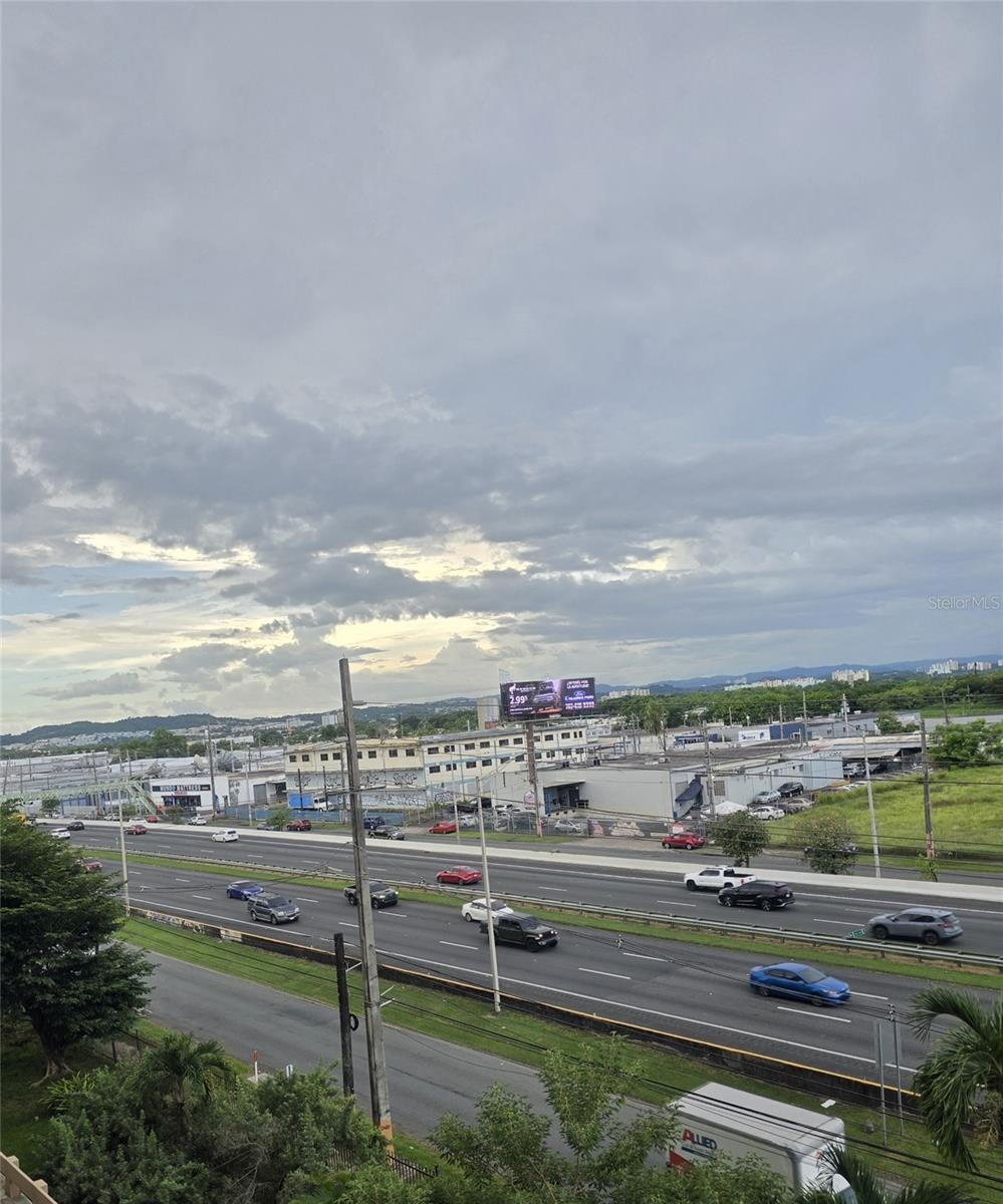 COND. GOLDEN TOWER - Residential