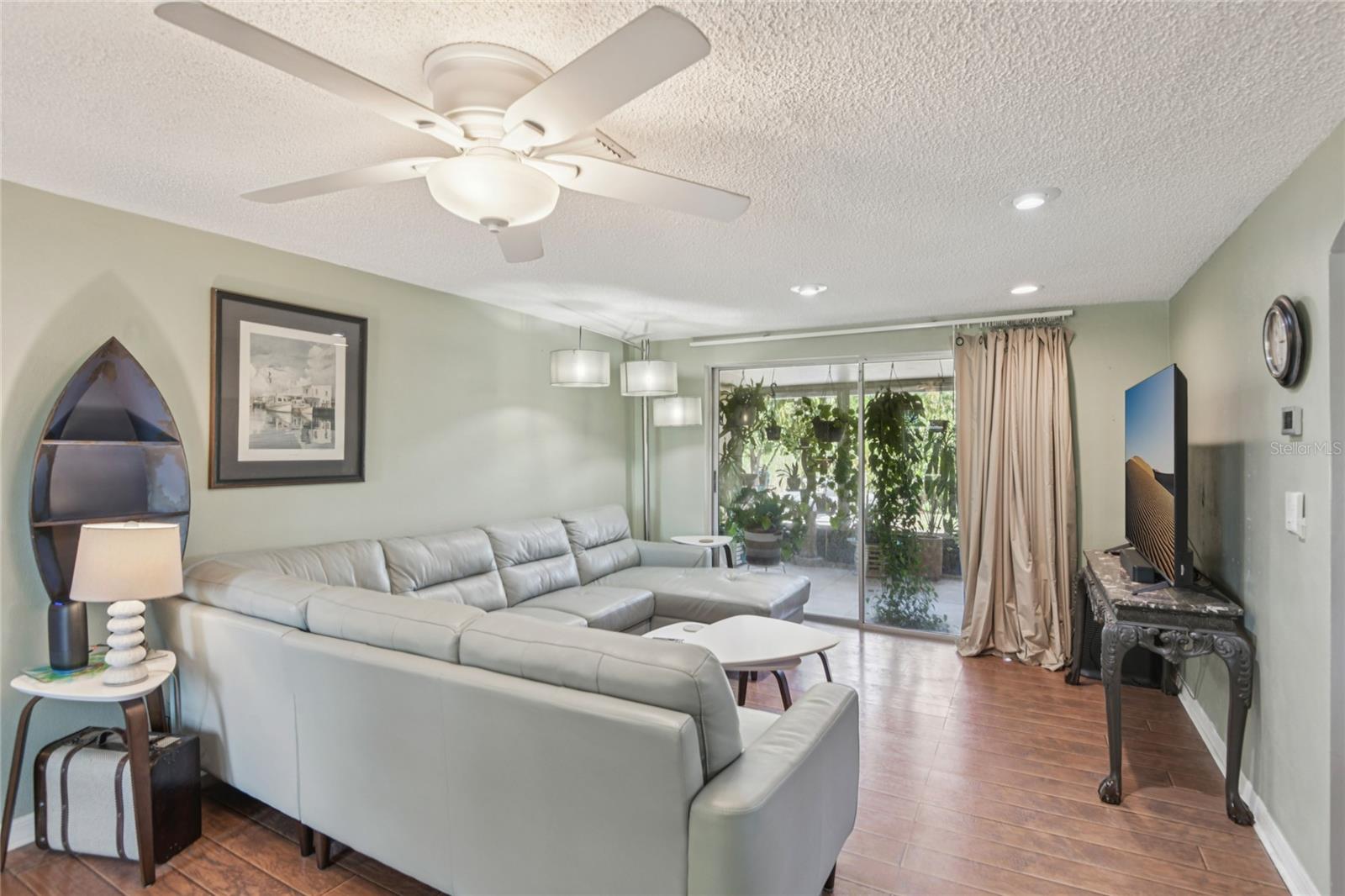 HOLIDAY LAKE ESTATES - Residential