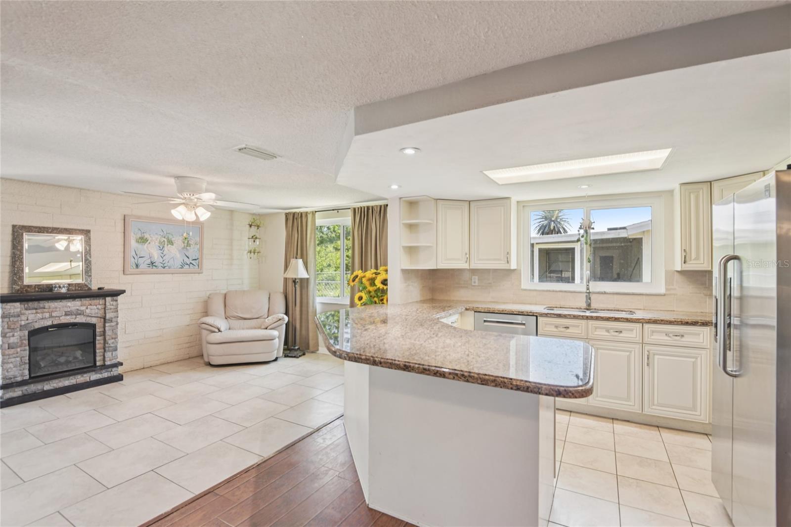 HOLIDAY LAKE ESTATES - Residential