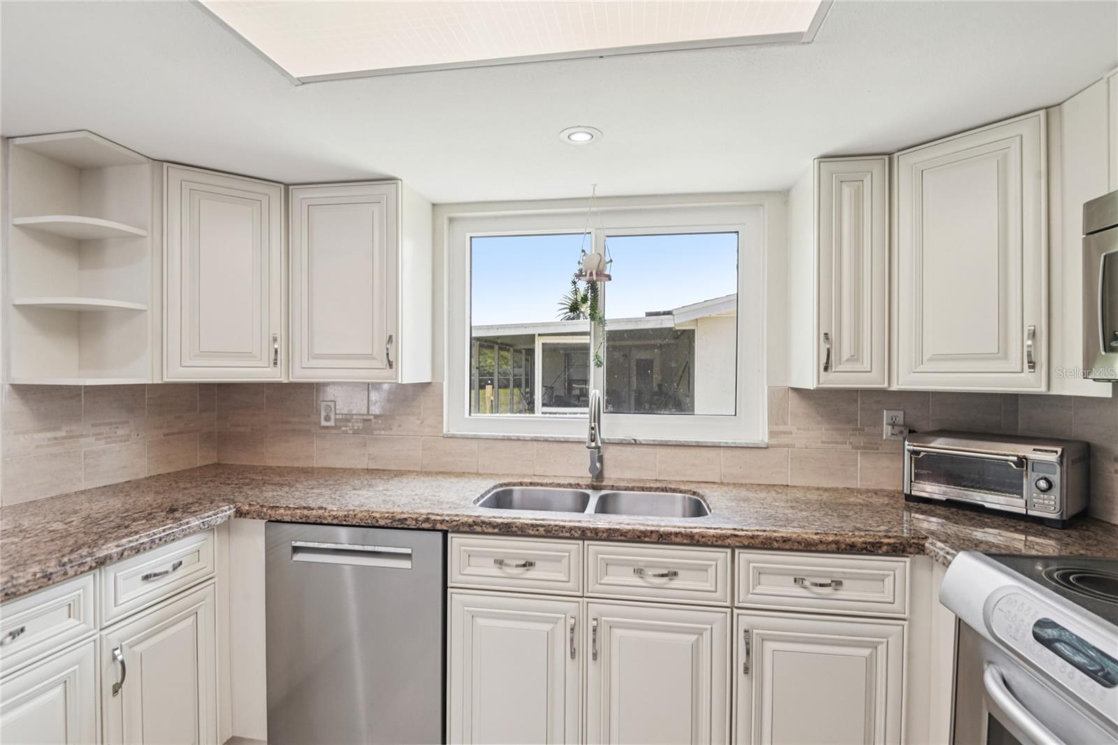 HOLIDAY LAKE ESTATES - Residential