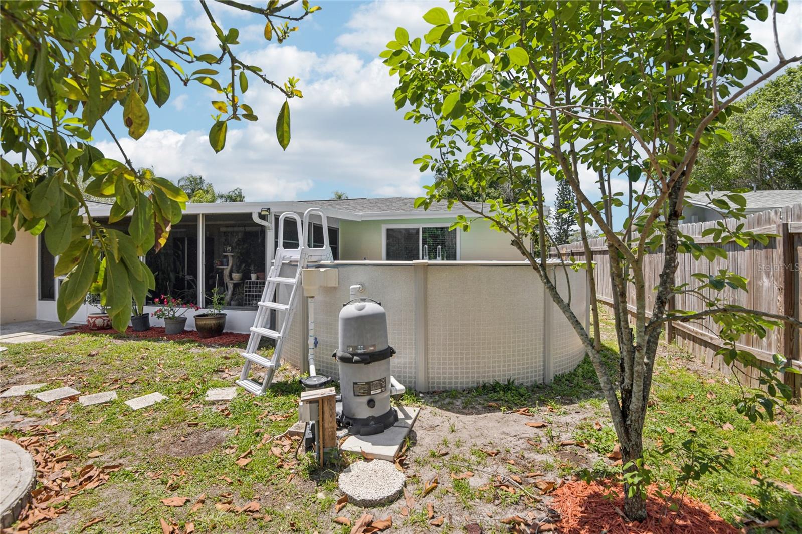 HOLIDAY LAKE ESTATES - Residential