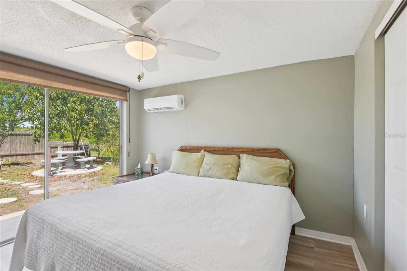 HOLIDAY LAKE ESTATES - Residential