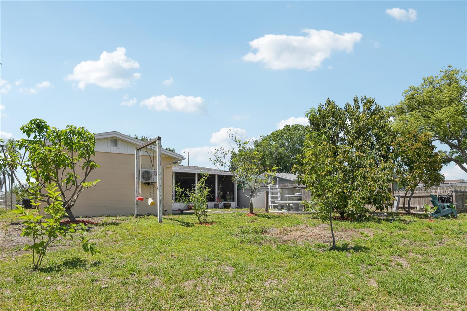 HOLIDAY LAKE ESTATES - Residential