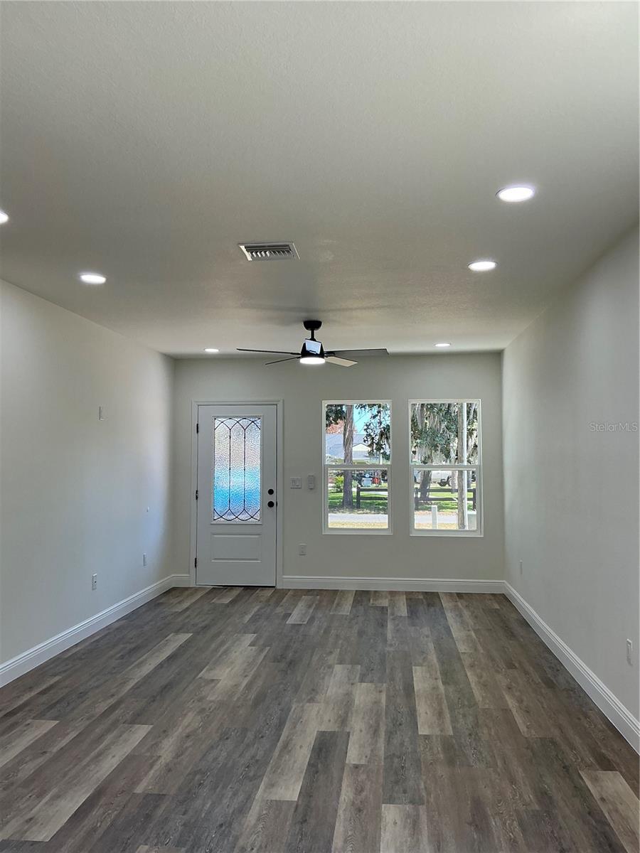 TREASURE ISLAND SHORES FIRST ADD - Residential