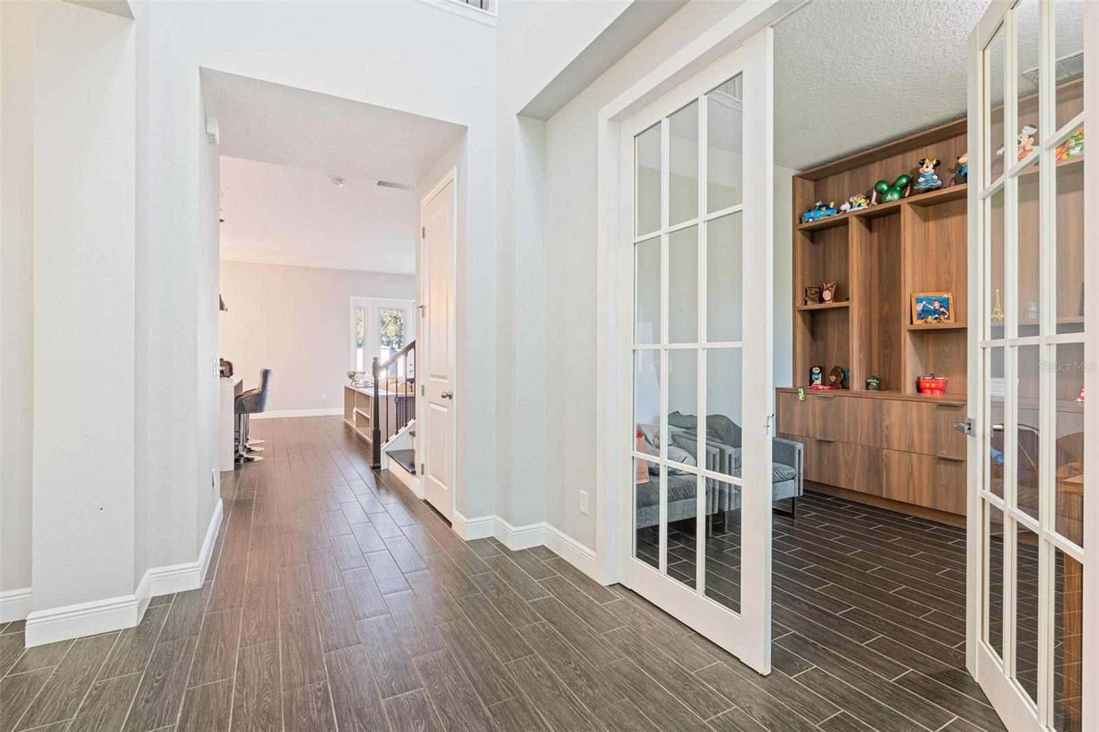 8324 LUDINGTON CIRCLE