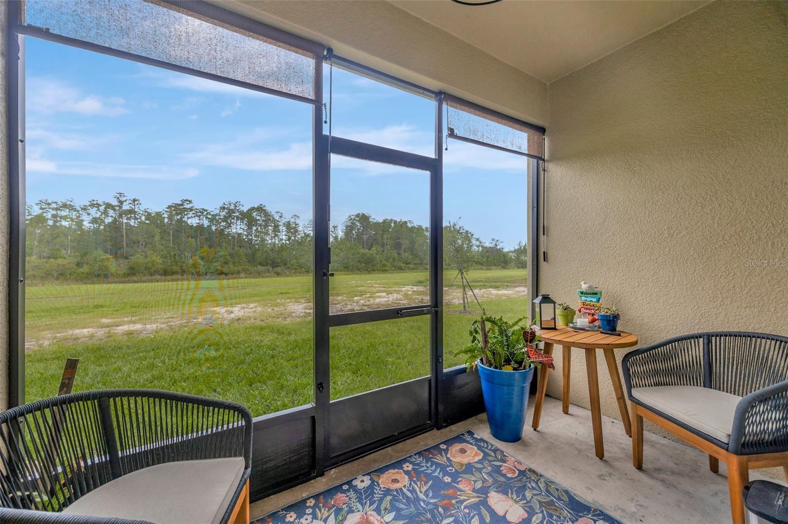 TOWNHOMES OF ANGELINE - Residential Lease