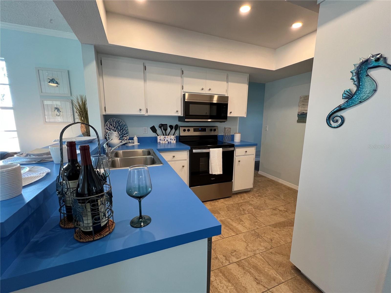 SOUTH VENICE - Residential Lease