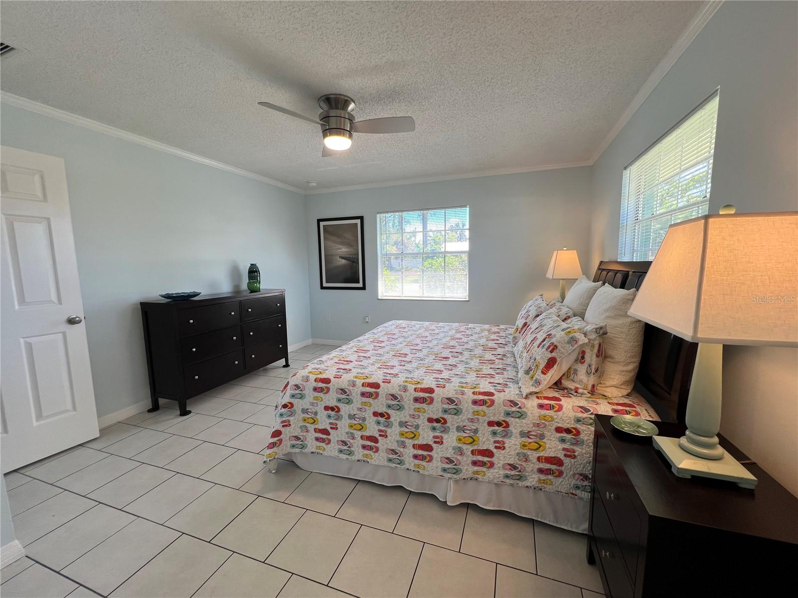 SOUTH VENICE - Residential Lease