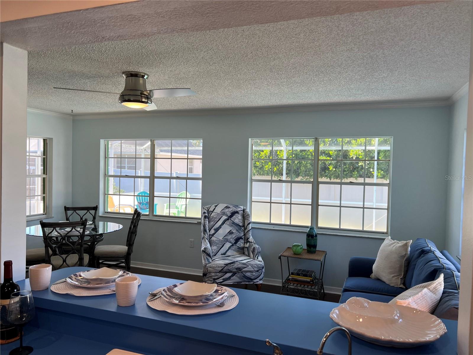 SOUTH VENICE - Residential Lease