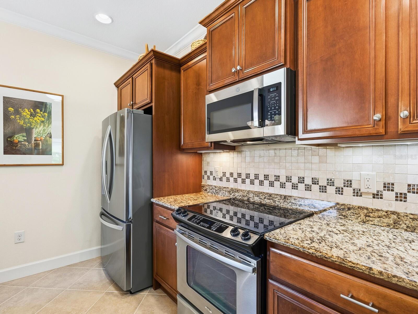 VENETIAN FALLS PH 3 - Residential