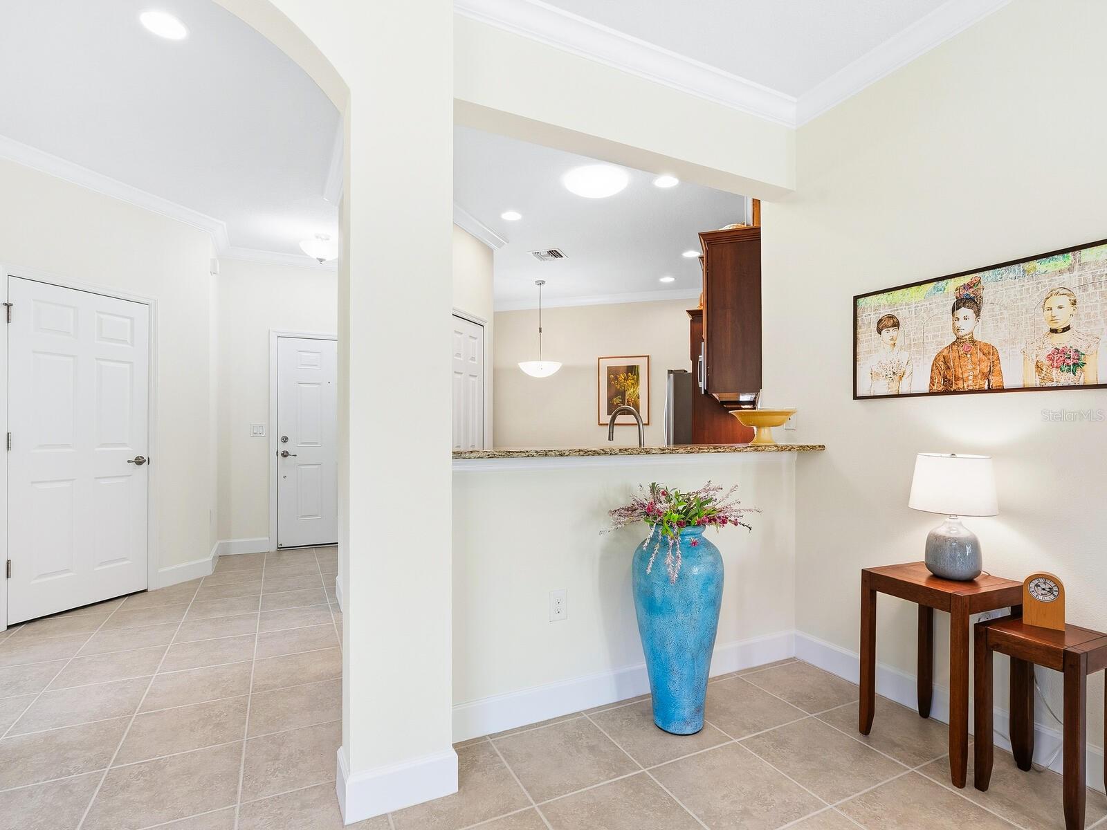 VENETIAN FALLS PH 3 - Residential