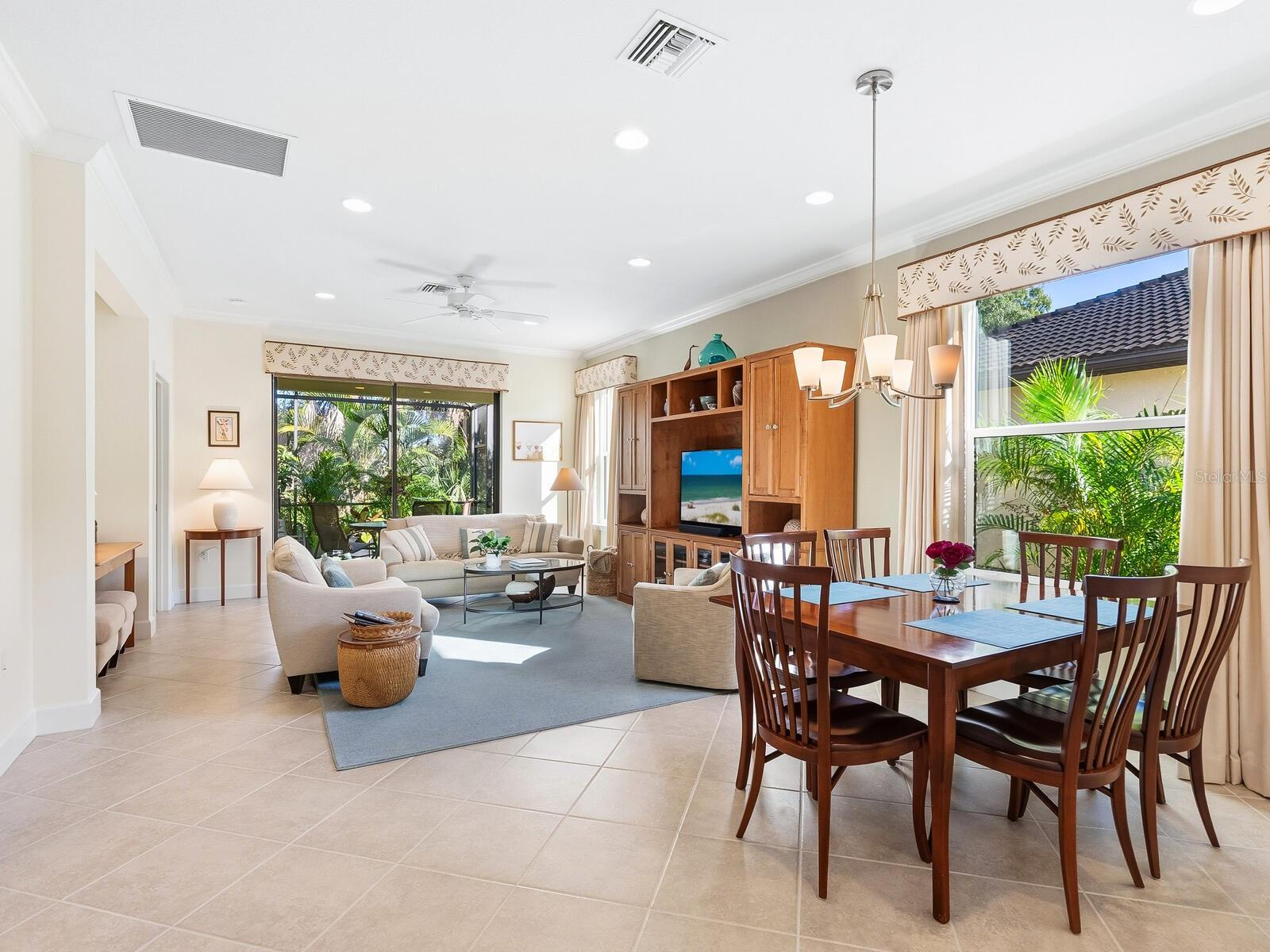 11090 CAMPAZZO DRIVE