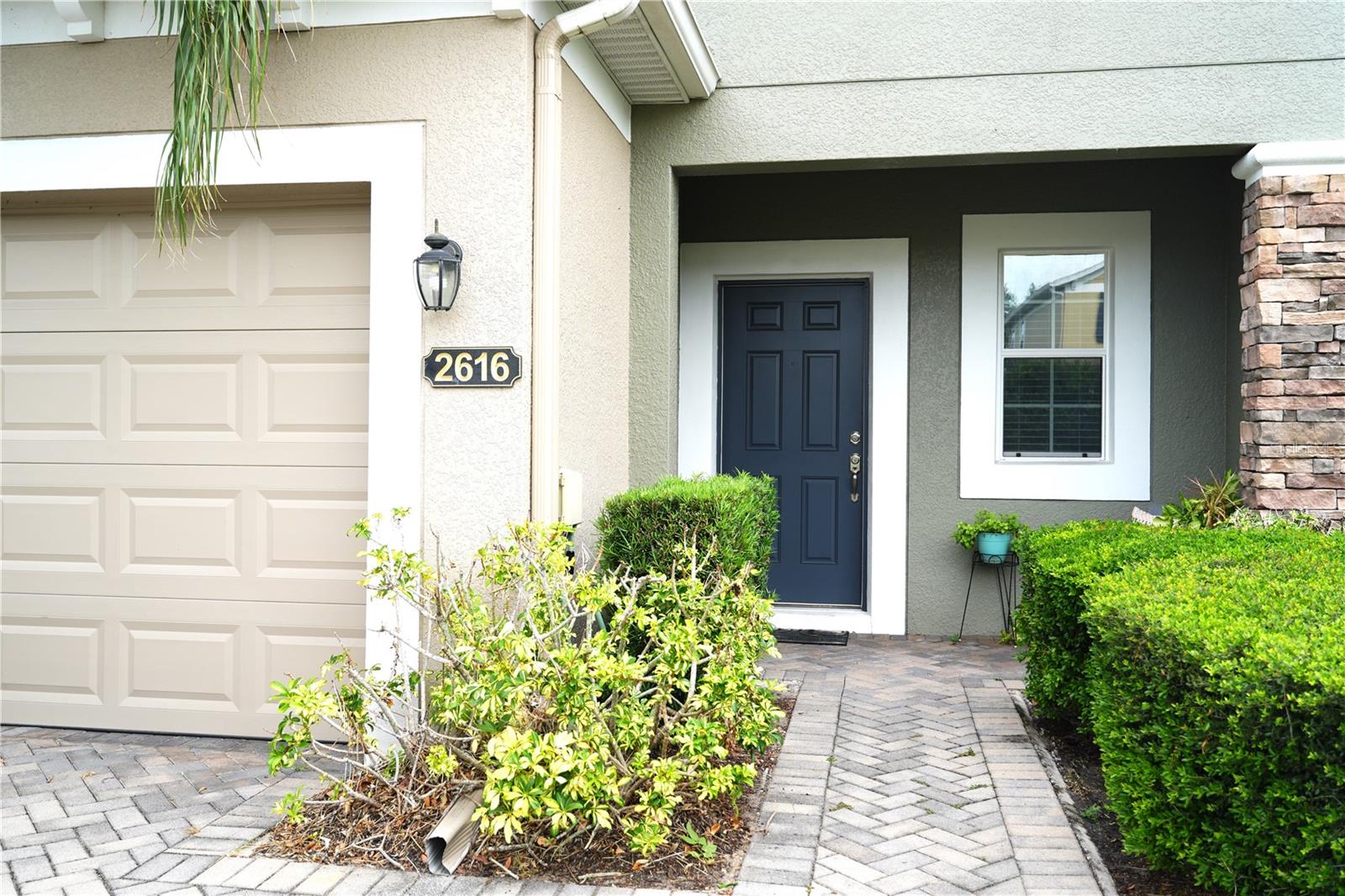 RIVERVIEW TWNHMS PH II - Residential Lease