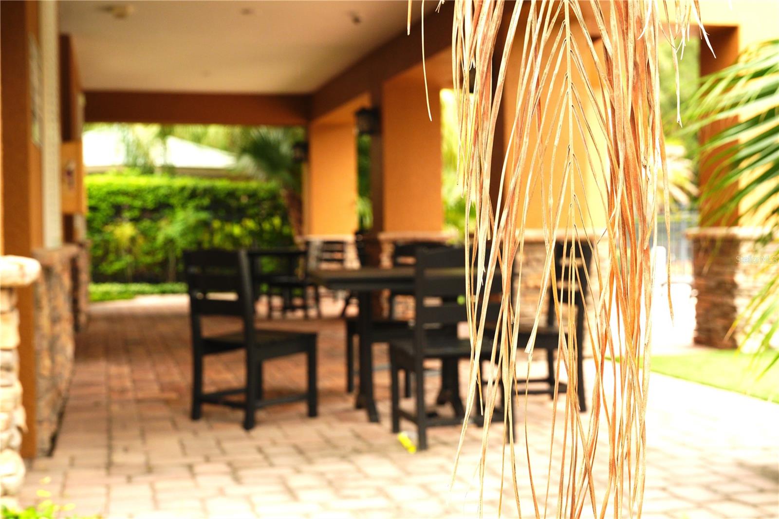RIVERVIEW TWNHMS PH II - Residential Lease