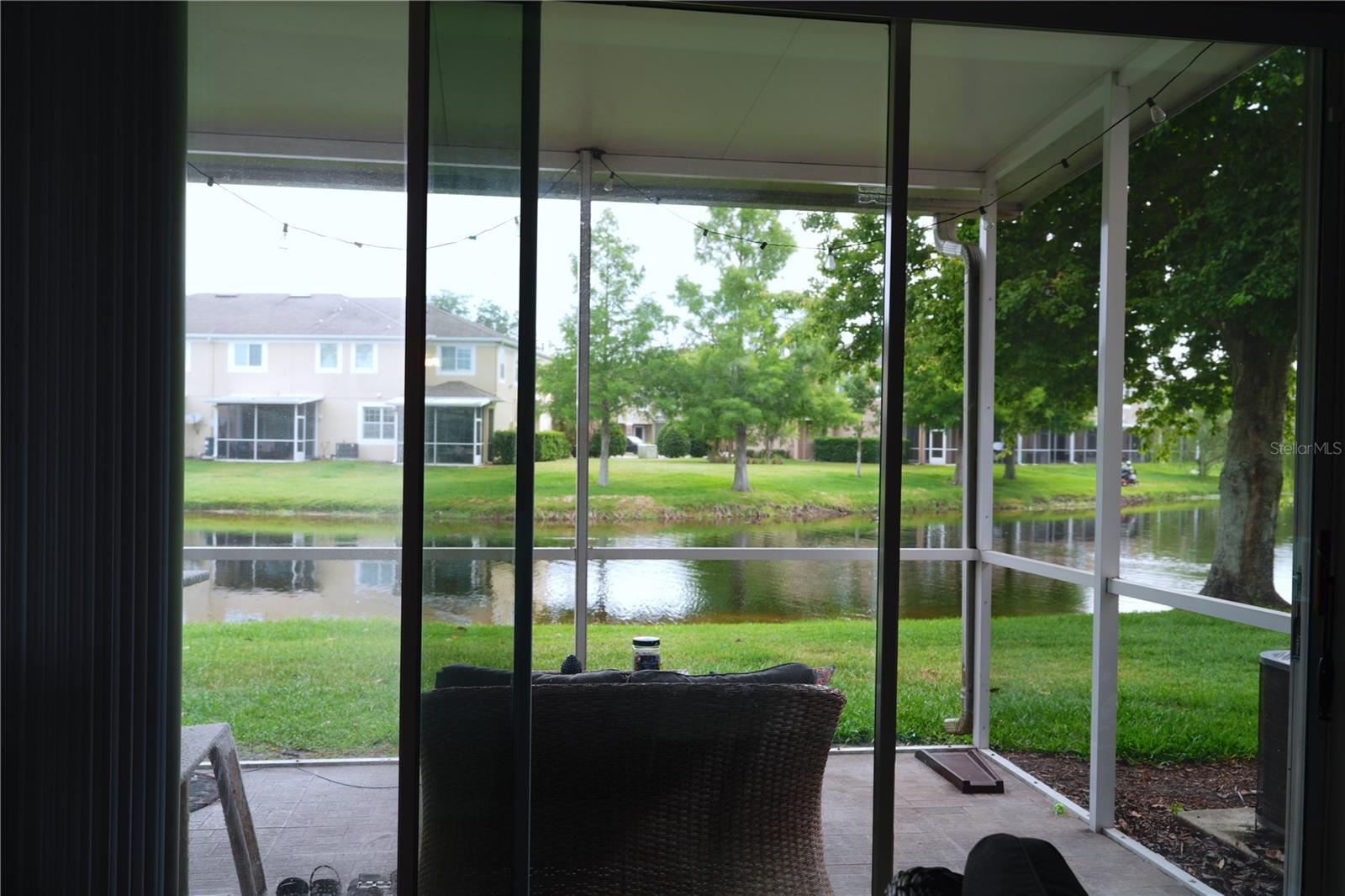 RIVERVIEW TWNHMS PH II - Residential Lease