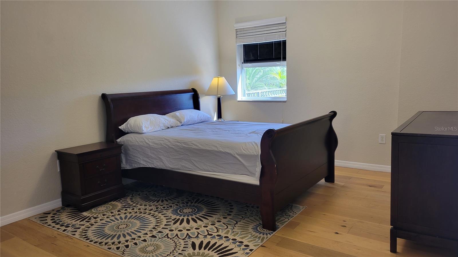 BROADWAY PROMENADE - Residential Lease
