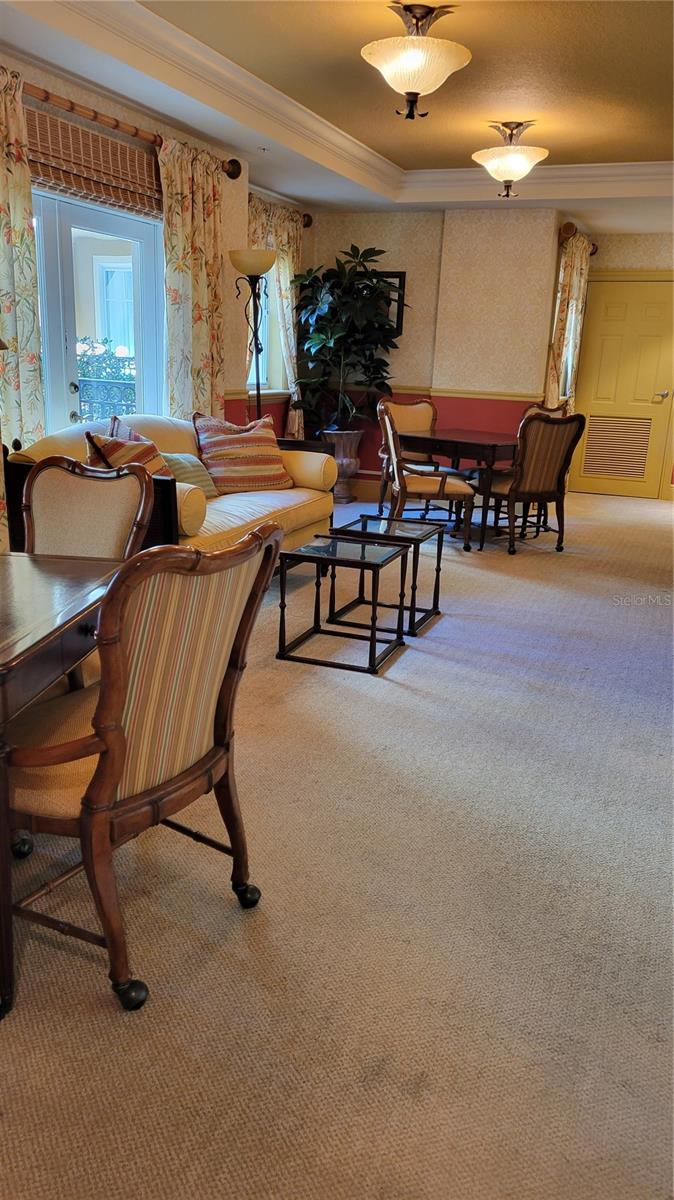 BROADWAY PROMENADE - Residential Lease
