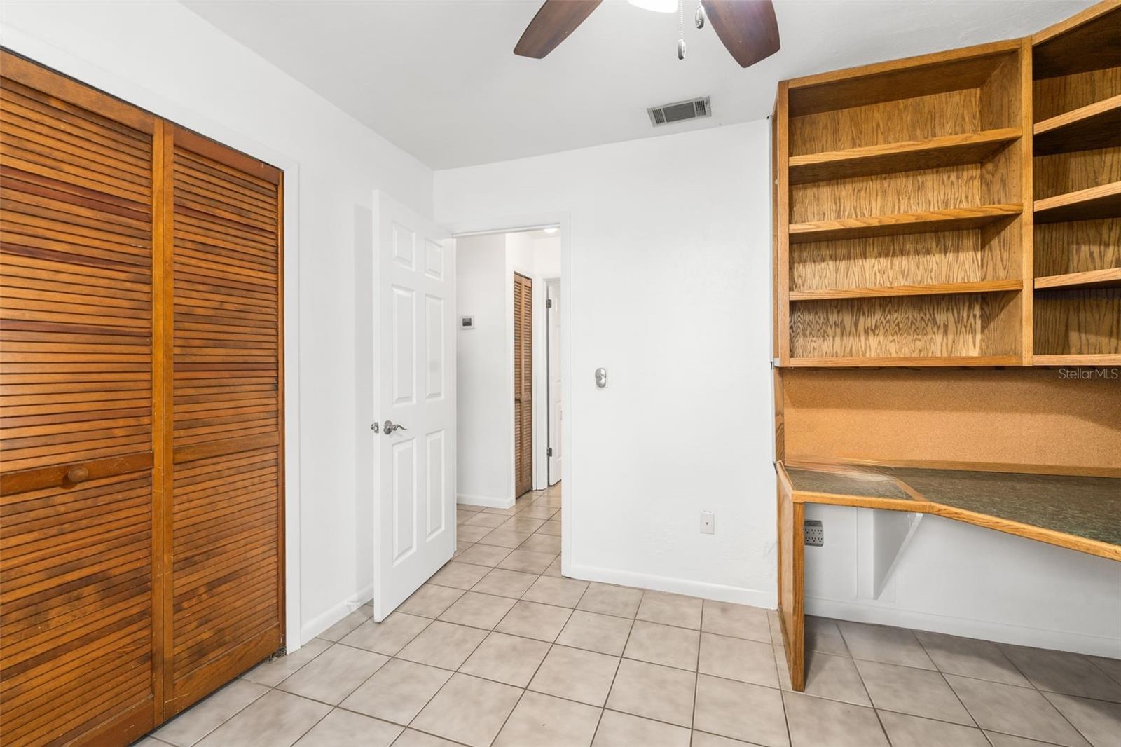 AUTUMN WOODS - Residential