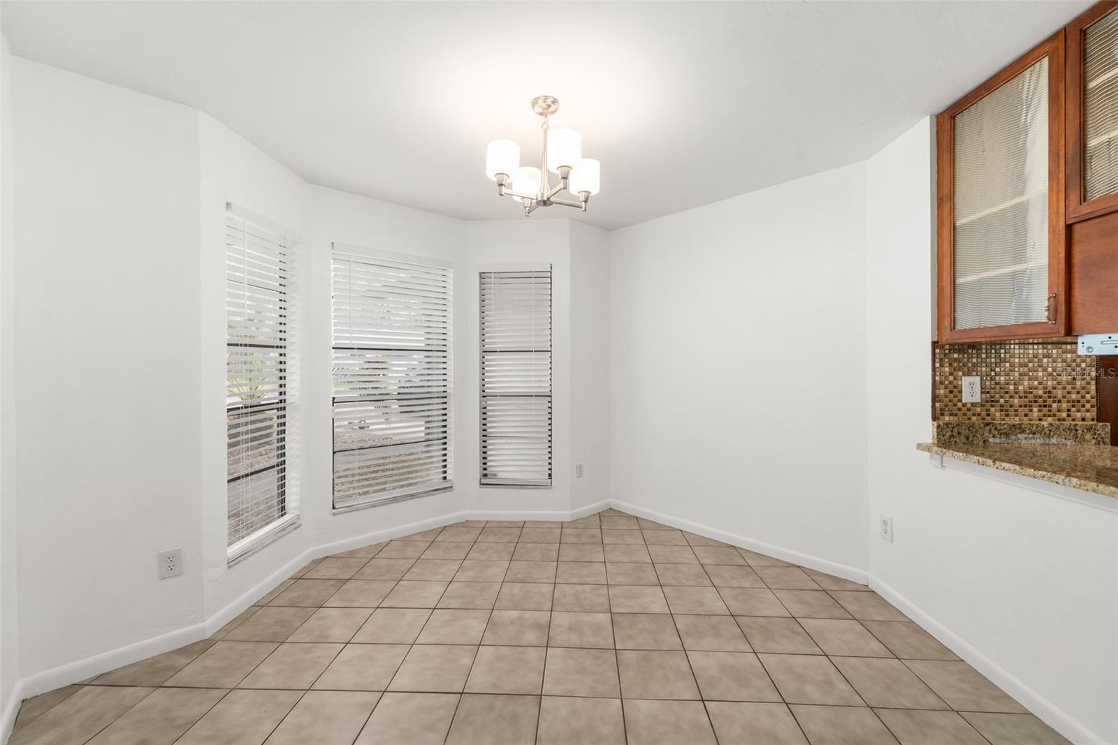 AUTUMN WOODS - Residential