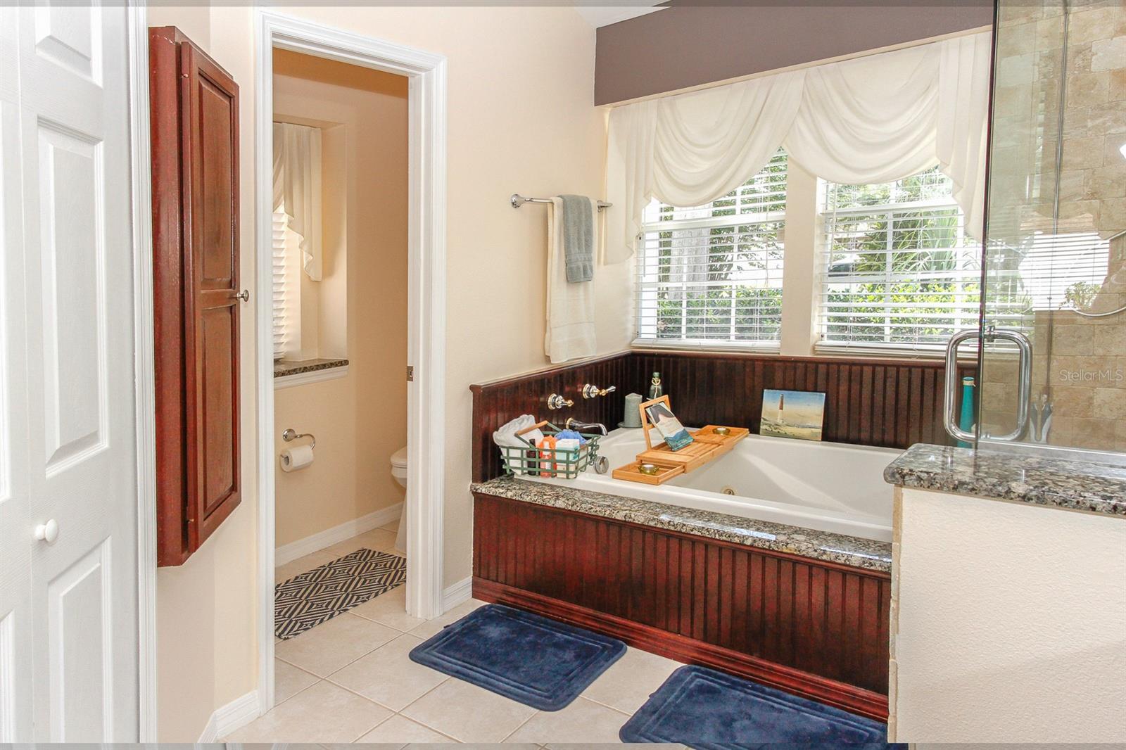 DEEP SPRING - Residential