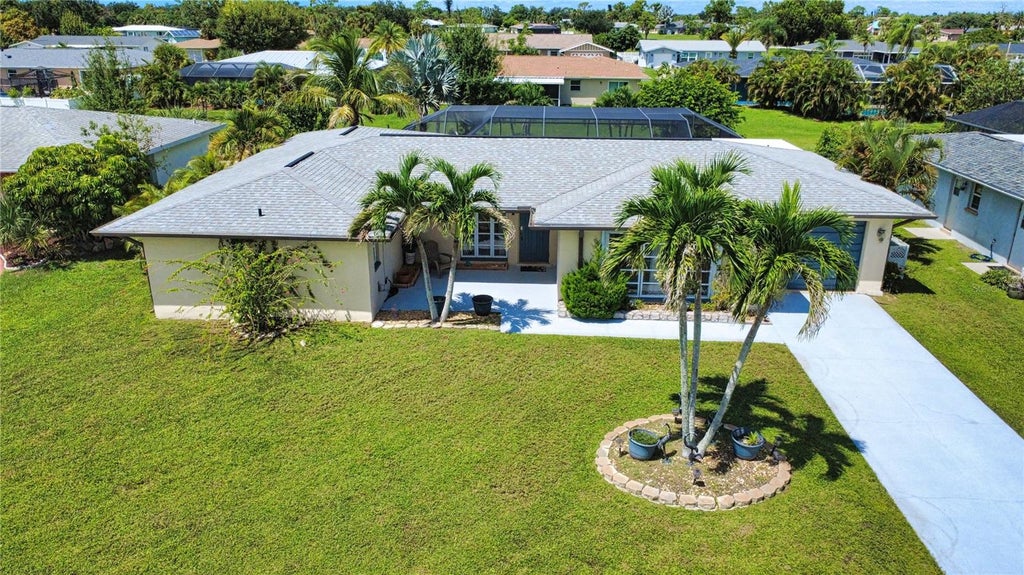 Photo of 12 Golfview Road, Rotonda West, FL 33947 (MLS # D6148852)
