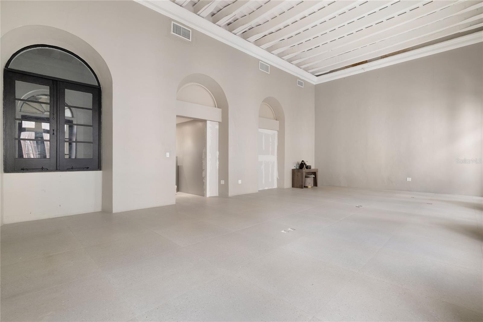 255 RECINTO SUR - Residential