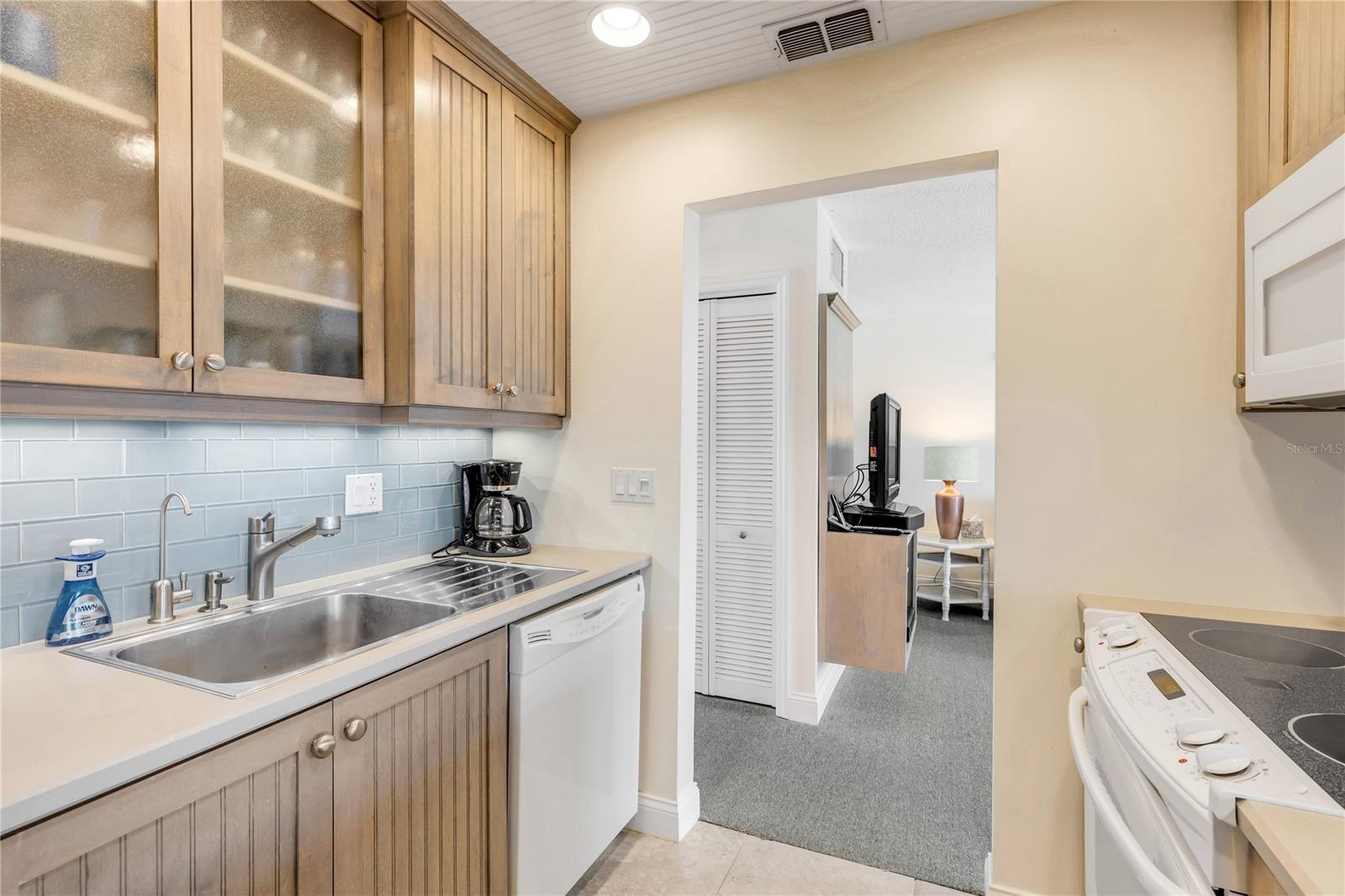 Village Colony Beach Club - Residential