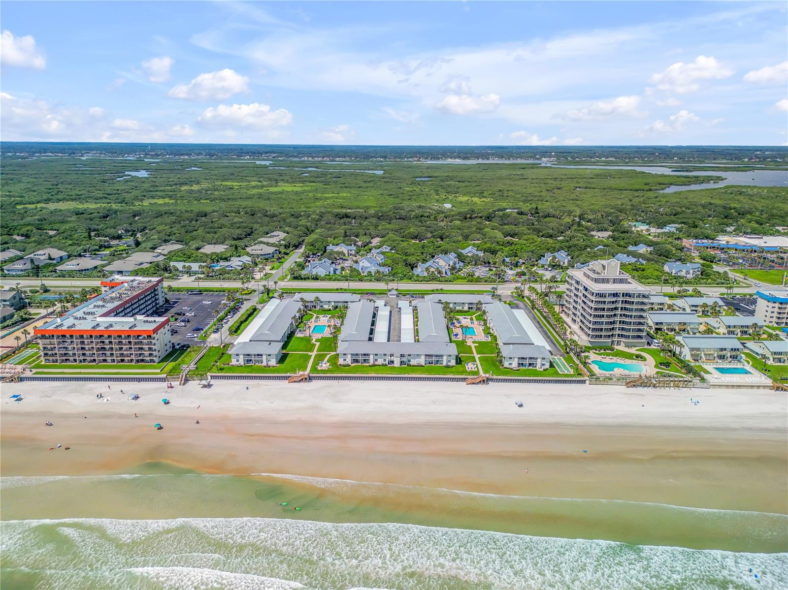 Village Colony Beach Club - Residential