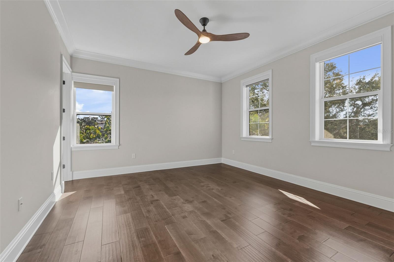 DAVIS ISLANDS PB10 PG52 TO 57 - Residential Lease