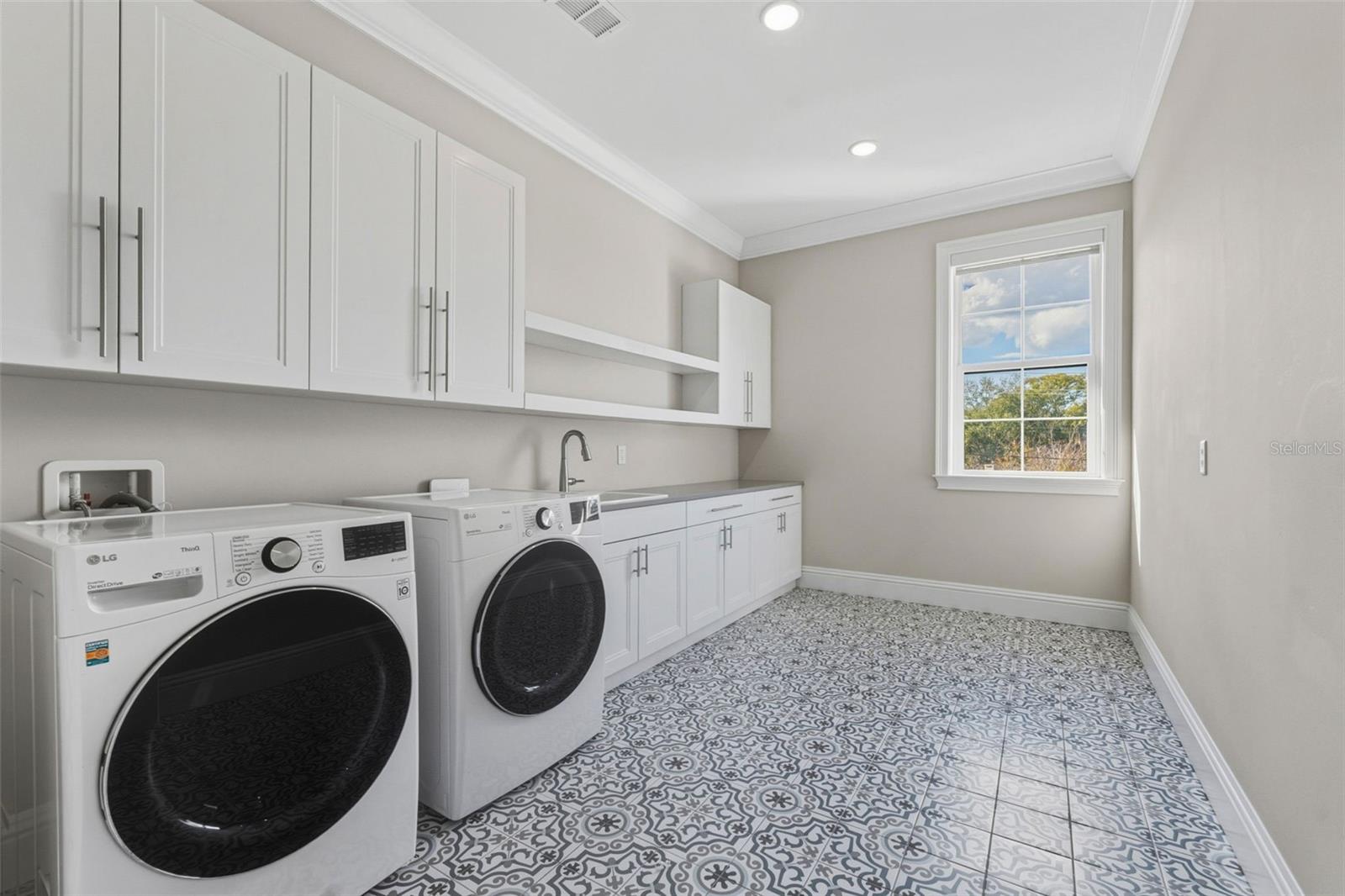 DAVIS ISLANDS PB10 PG52 TO 57 - Residential Lease