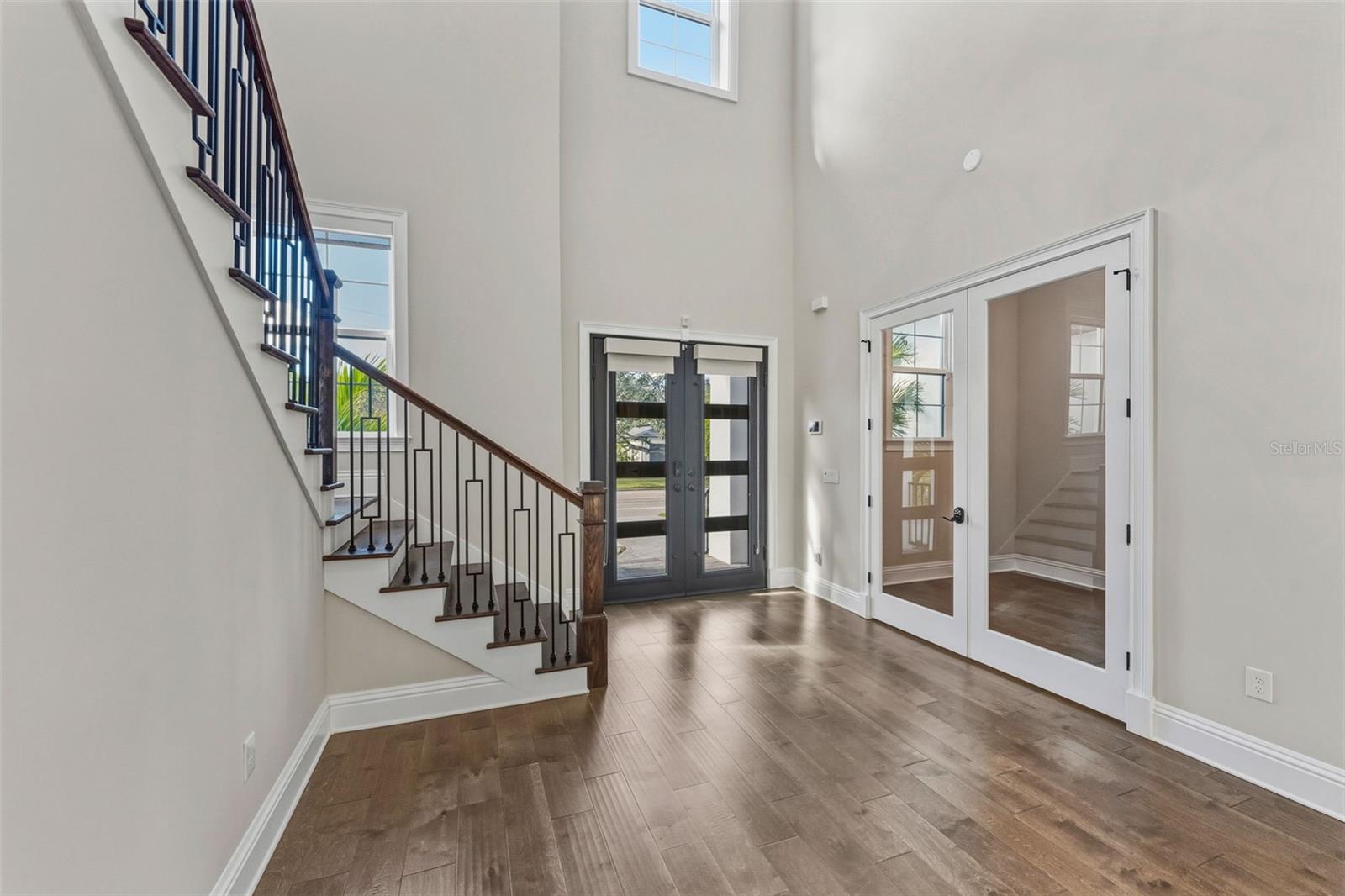 DAVIS ISLANDS PB10 PG52 TO 57 - Residential Lease